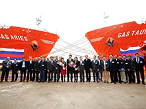 西南海运在国内建造的首批超大型液化气船命名